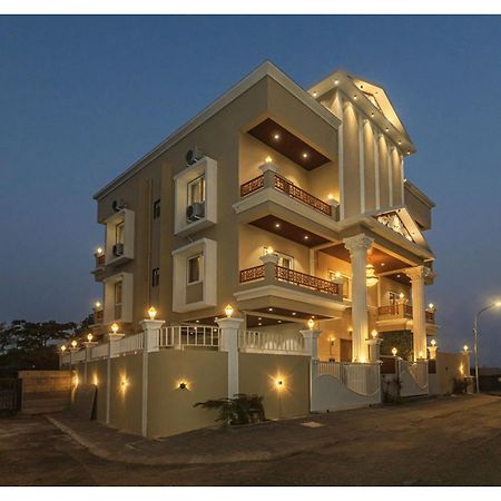 Mountain Glory 8Bhk By Tensorstays, Pool & Theater Igatpuri Exteriör bild