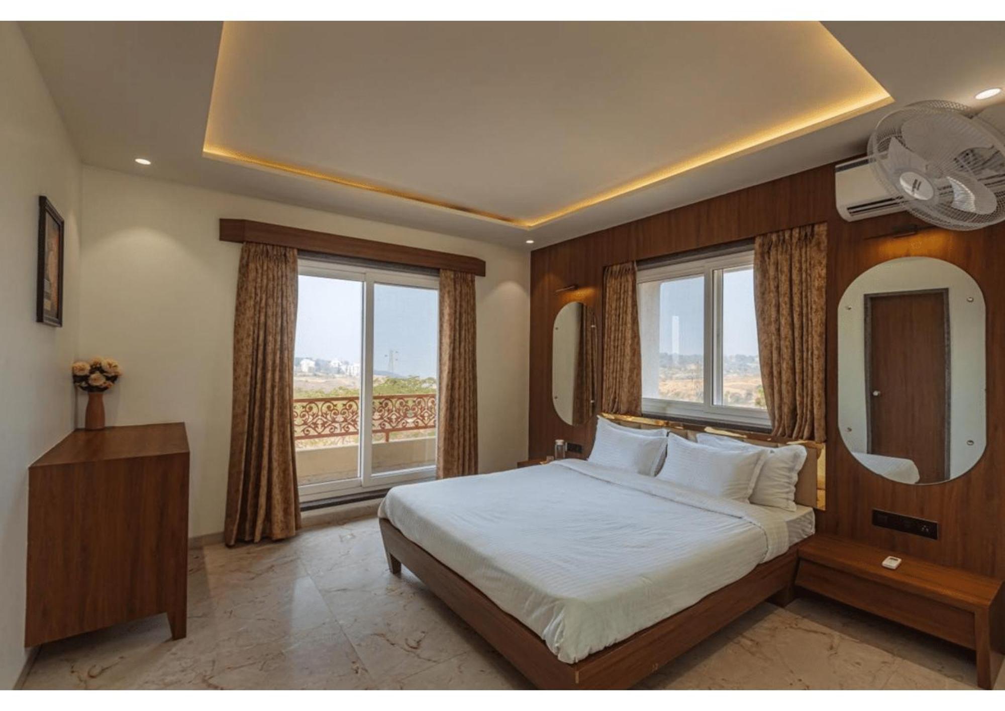 Mountain Glory 8Bhk By Tensorstays, Pool & Theater Igatpuri Exteriör bild